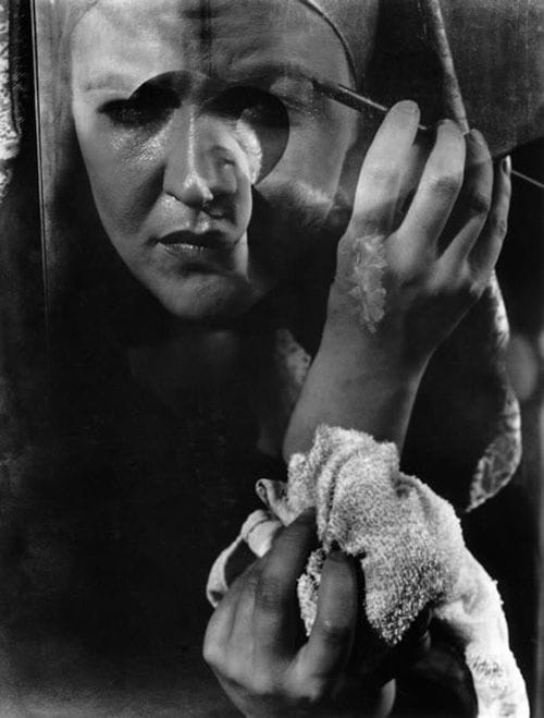 Hands of Laura LaPlante imogen cunningham hands of laura laplante retrato manos fotografa imogen cunningham