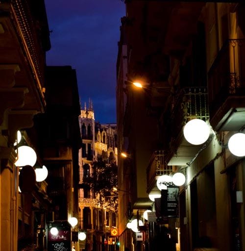 noche calle seneca carrer seneca barcelona