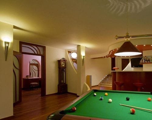 salon juegos swing house polonia