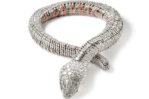collar forma serpiente firma joyas francesa cartier para maria feliz
