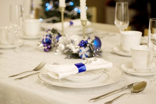 mesa detalles azules mesa blanca detalles azules navidad