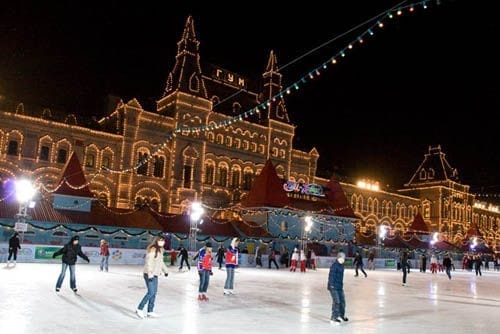 centro comercial lujo gum moscu