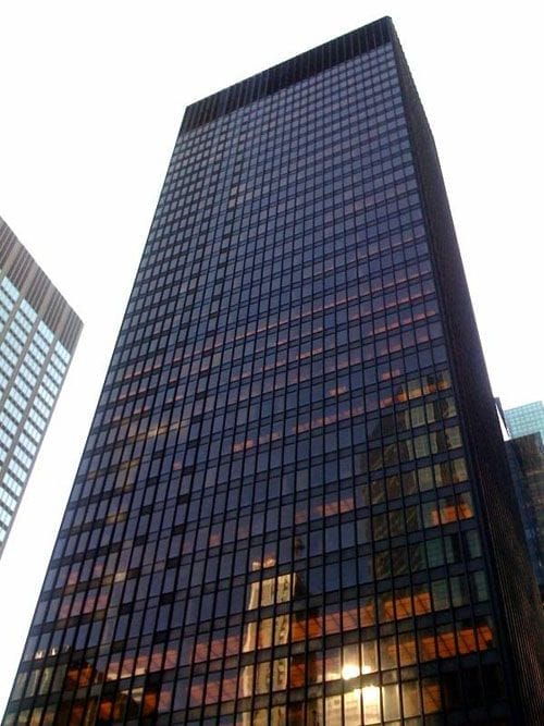 seagram building mies van der rohe