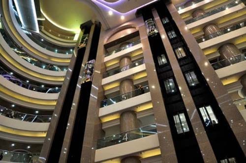 centro comercial lujo times square hong kong