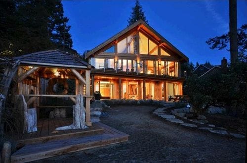 exterior parte trasera casa madera