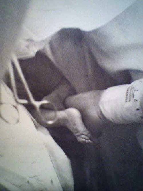 El primer nacimiento fotografiado por Eve Arnold, el de su sobrina. Eve Arnold, primera fotógrafa de Magnum