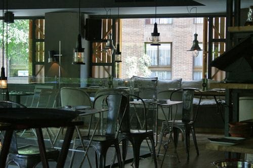 interior bar restaurante whitby madrid listae.com