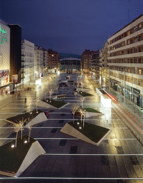 plaza dali