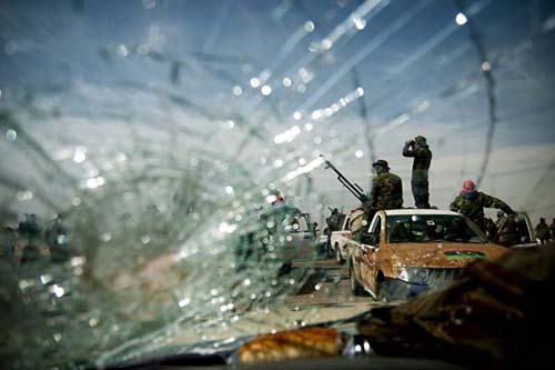cristal roto balas manu brabo levantamiento libio