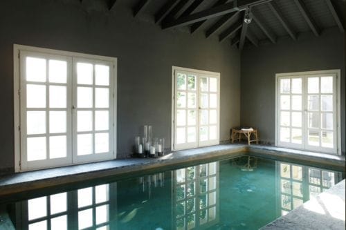 villaviciosa asturias piscina interior ventanales