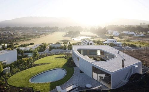 White O, Marbella (Chile)