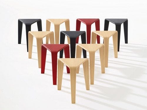 sillas color madera rojo