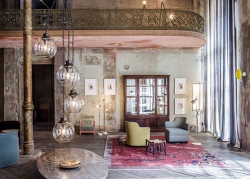 Qué pudimos ver en la exposición vintage Between Time