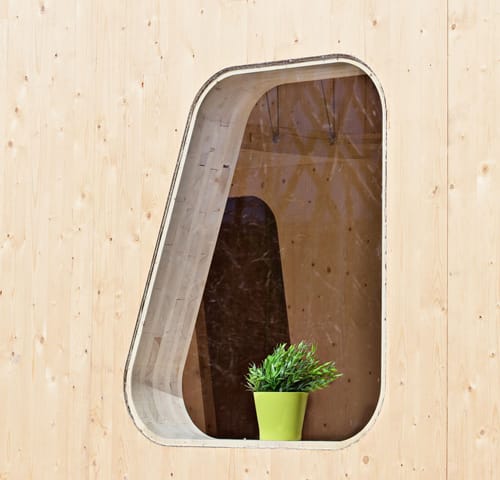 ventana irregular casa modular madera