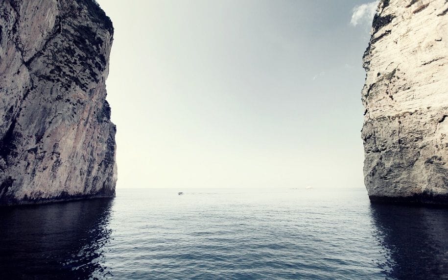 Serie fotográfica Gravity ¡Criaturas de arena en el aire!