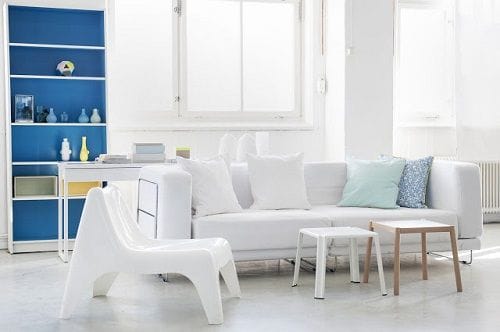 salon sillas diseño estanteria azul