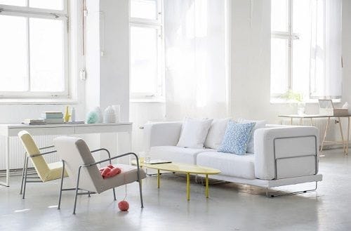 salon luminoso amarillo pastel