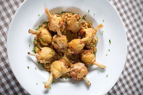 chupa chups pollo corral el apartamento cocina tradicional restaurante madrid