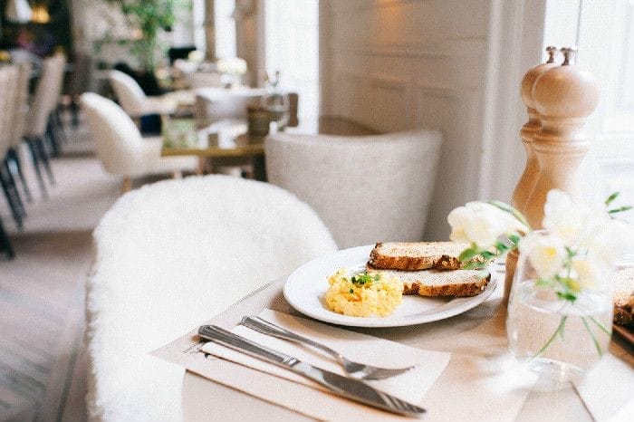 detalle mesa el imparcial madrid p