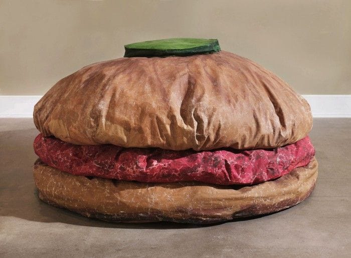 claes oldenburg floor burger hamburguesa gigante arte neo dada pop art comida