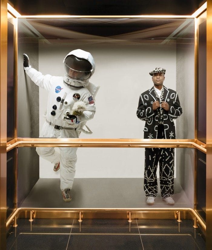 hotel mondrian londres ascensor arte astronauta diseño