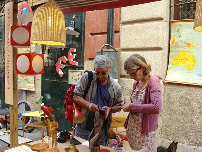Mercadillo de antigüedades en DECORACCIÓN 2011 II