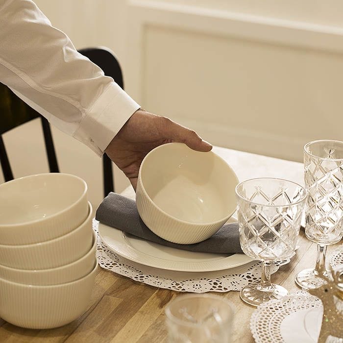 DIY de decoración para crear mesas de Navidad con diferentes estilos