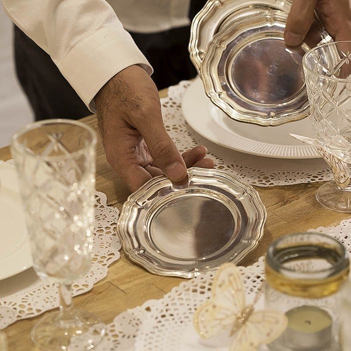 DIY de decoración para crear mesas de Navidad con diferentes estilos