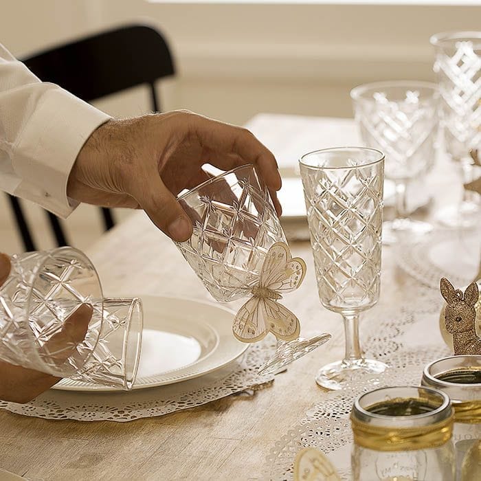 DIY de decoración para crear mesas de Navidad con diferentes estilos