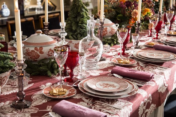 piezas cristal y porcelana fina para mesa navideña festiva