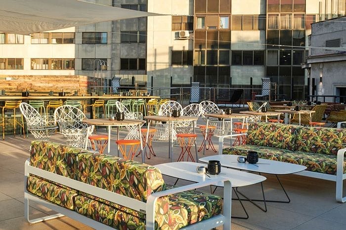 terraza con vistas 