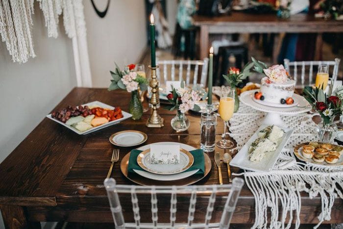 Decoración Boho: qué elementos caracterizan una mesa con estilo bohemio