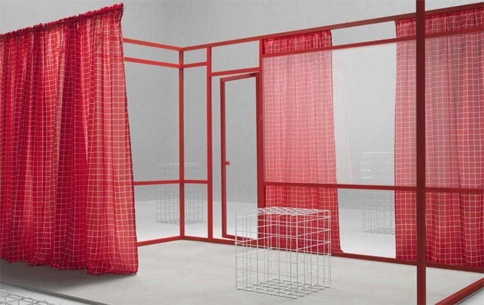 cortinas rojas traslucidas ikea