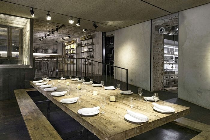 Mesa grupo cenas clandestinas fismuler