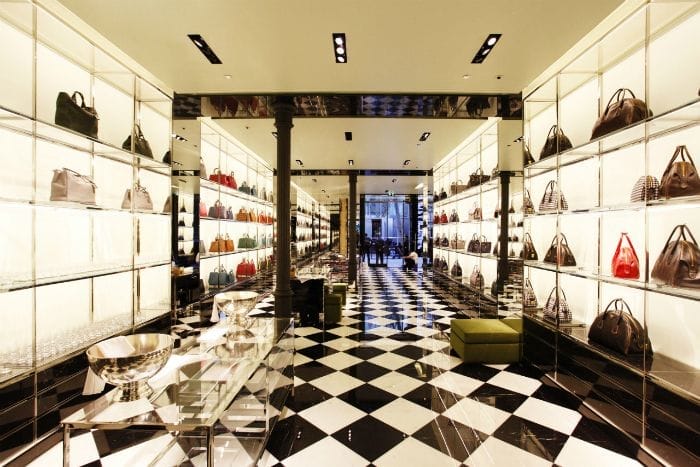 tienda bolsos prada
