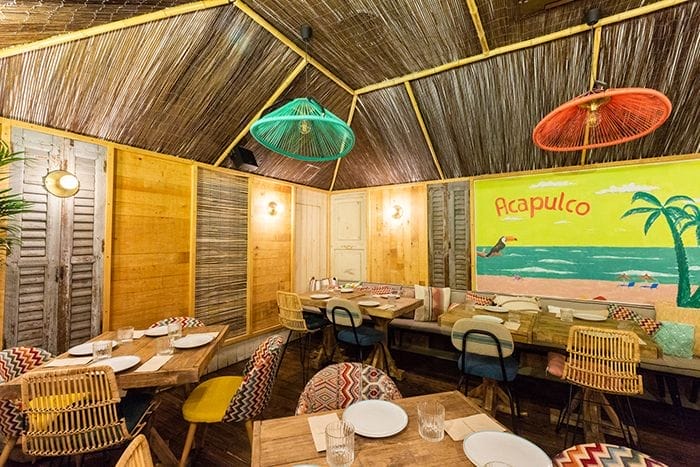 espacio techo caña palapa restaurante