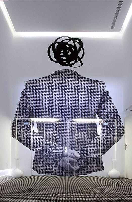 fachada traje pico de gallo room mate