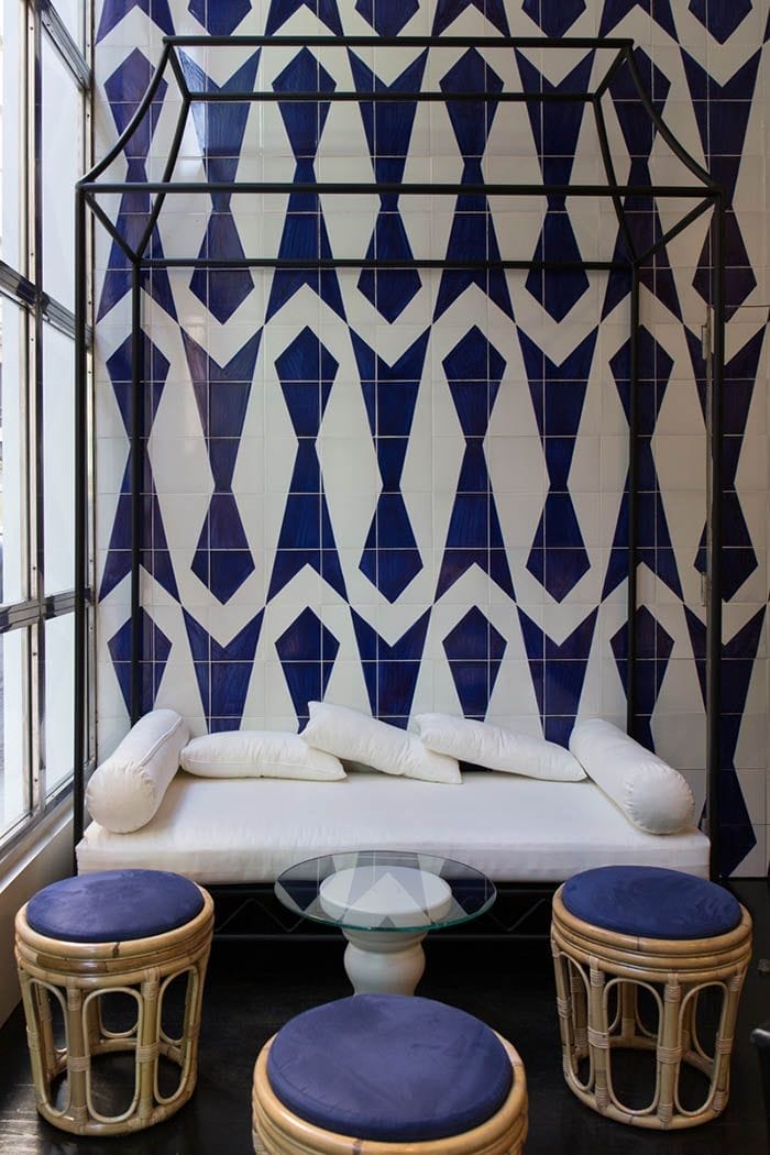 Cafe Larios diseño azulejos