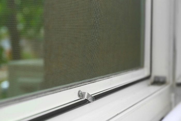 tipo mosquitera ventana