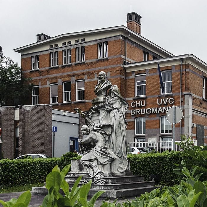Hospital Brugmann y capilla victor horta
