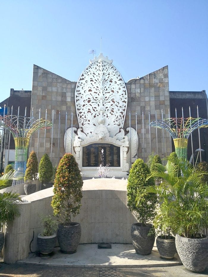 atentados kuta Club Sari