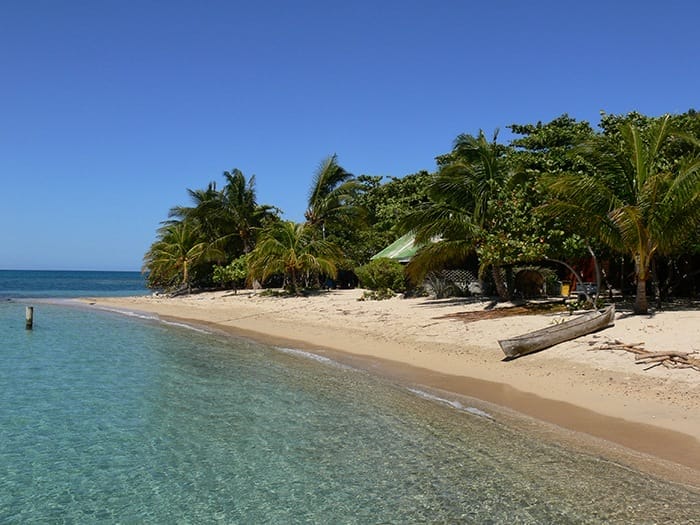 playa paradisiaca honduras