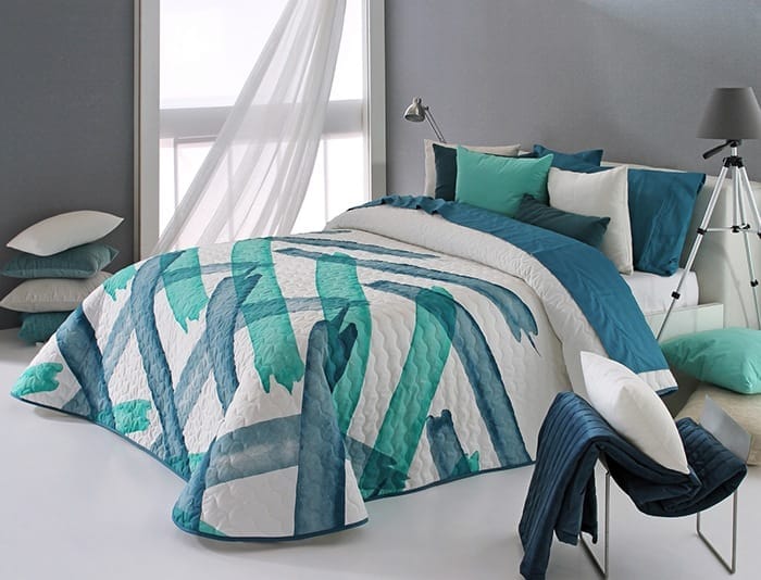 colcha trazos puntura azul