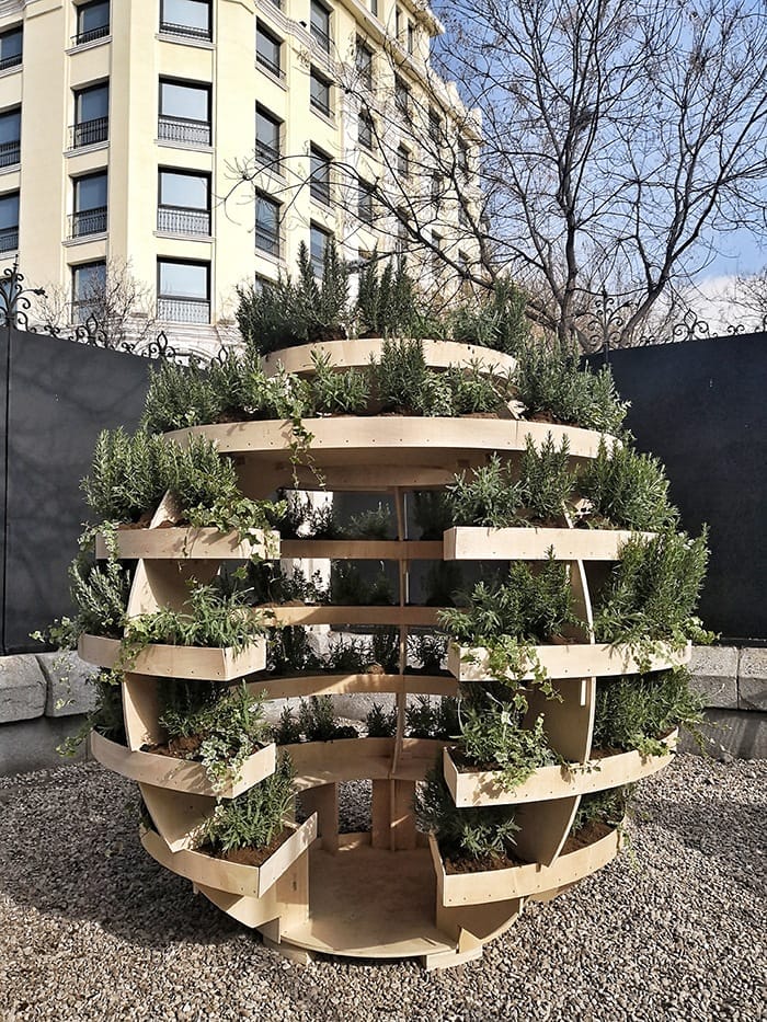 huerto urbano aire libre