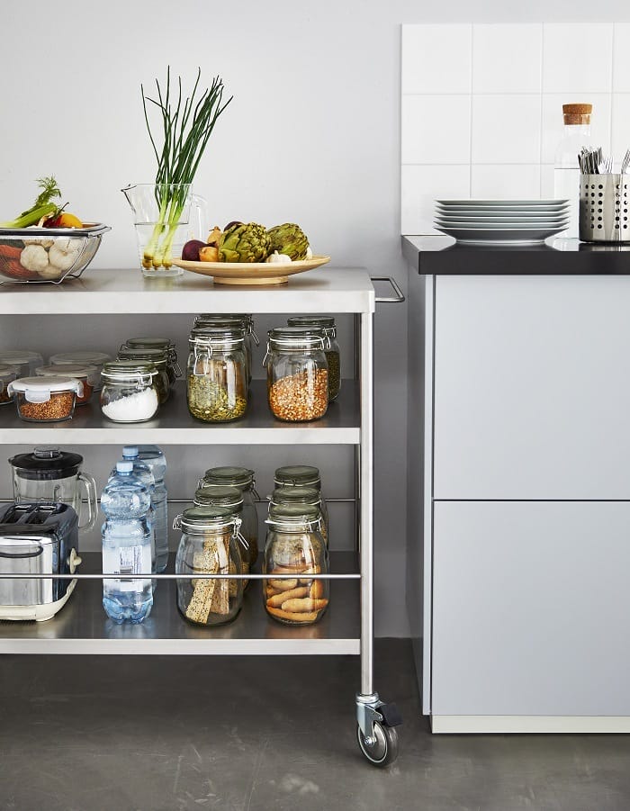 ideas para organizar tu despensa estanteria ikea 