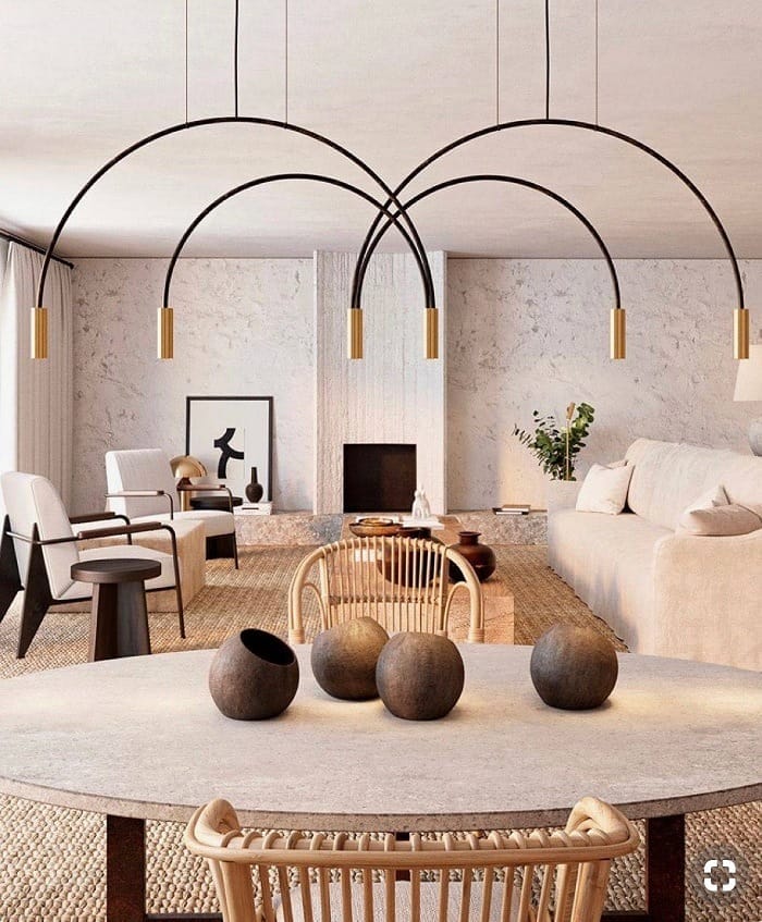 lampara y mesa redondas