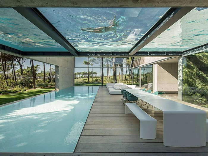 casas impresionantes piscina transparente