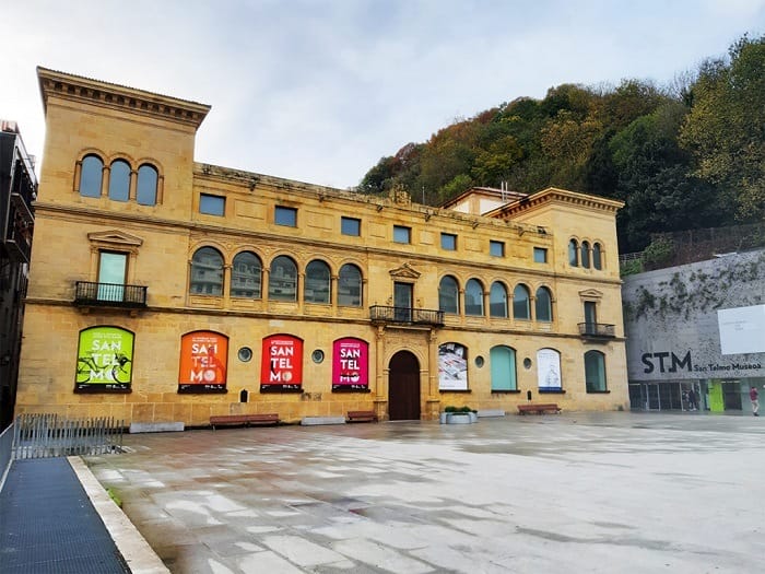 museo san telmo desde fuera