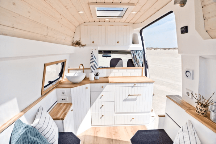 Furgoneta camperizada