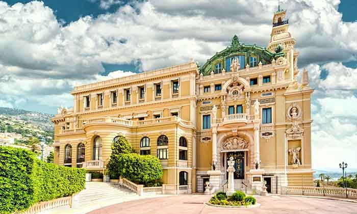 Casino de Montecarlo, belleza y glamour a partes iguales